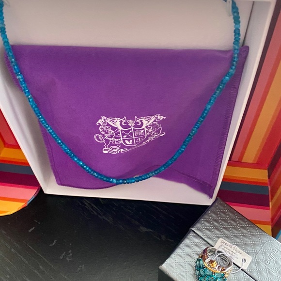 Gems En Vogue Ring Parabia Topaz Ring & Necklace - Picture 11 of 16